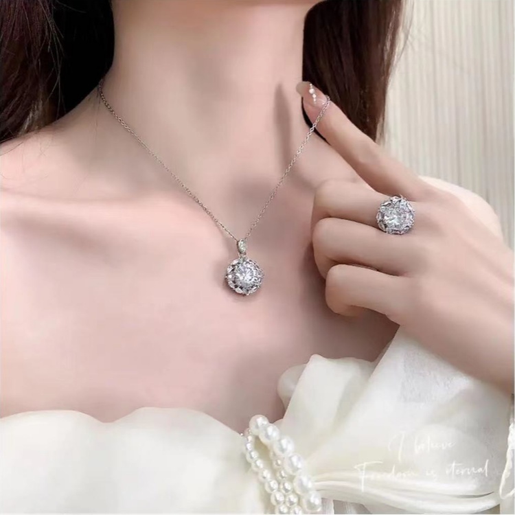 khuyến mãi ngày phụ nữ - Tỏa sáng cả ngày - Bộ trang sức Moissanite 5 Carat - Giấy chứng nhận GRA, hộp quà tặng miễn phí